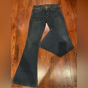 Women's Cirizens for Humanity Dark Blue Flared Jeans Size 28